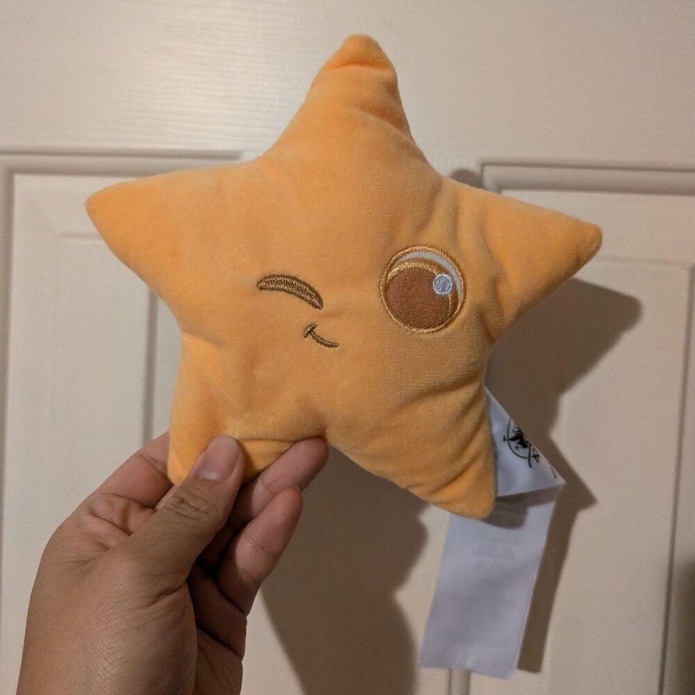 Disneyland La Luna Winking Star Plush | Pixar Pier Boardwalk Game Prize 7” NWT